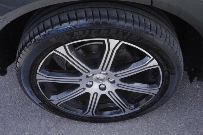 2017 Volvo XC60 T5 Inscription