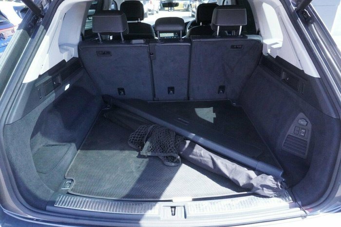 2019 Volkswagen Touareg 190TDI Launch Edition