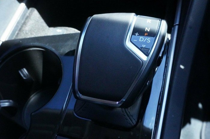 2019 Volkswagen Touareg 190TDI Launch Edition