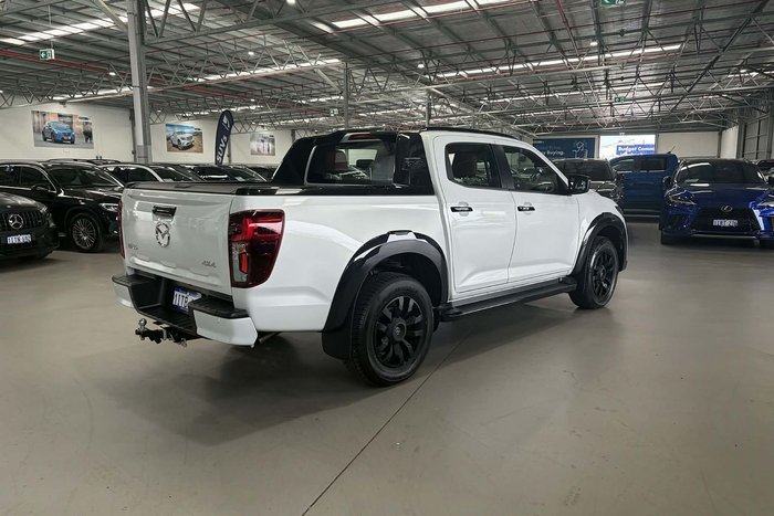 2025 Mazda BT-50 SP