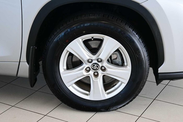 2023 Toyota Kluger GX