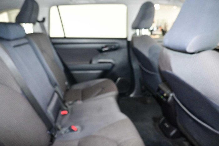 2023 Toyota Kluger GX