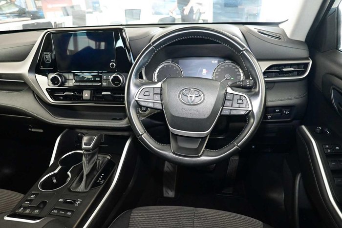 2023 Toyota Kluger GX