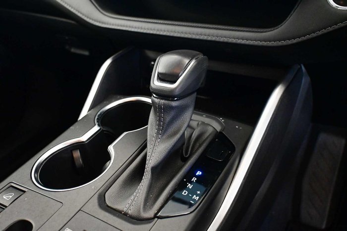 2023 Toyota Kluger GX