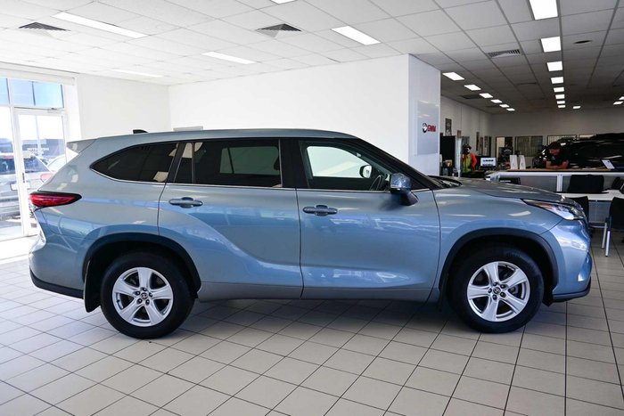 2023 Toyota Kluger GX