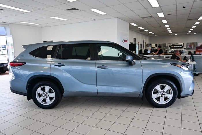 2023 Toyota Kluger GX