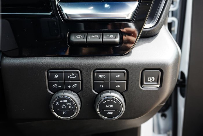 2025 Chevrolet Silverado 1500 ZR2 W/Tech Pack