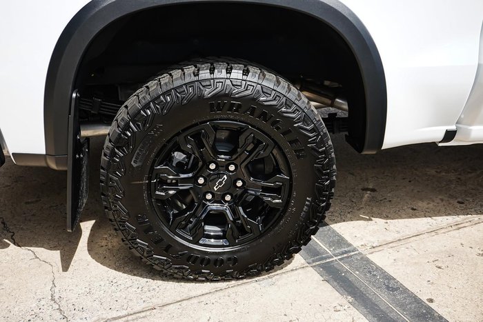 2025 Chevrolet Silverado 1500 ZR2 W/Tech Pack