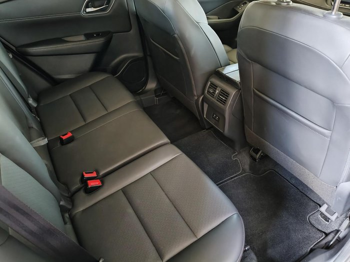 2024 Nissan X-TRAIL ST-L