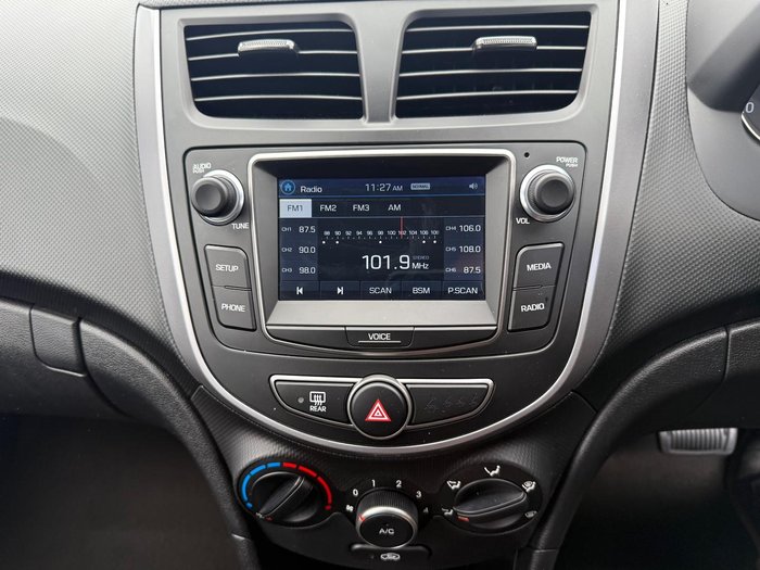 2016 Hyundai Accent SR