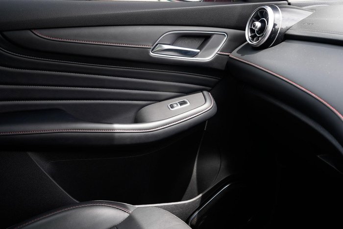 2022 MG HS Plus EV Essence