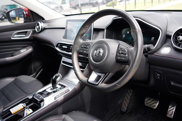 2022 MG HS Plus EV Essence