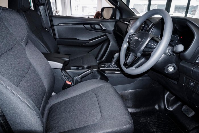 2025 Isuzu D-MAX X-RIDER