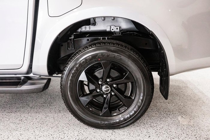 2025 Isuzu D-MAX X-RIDER