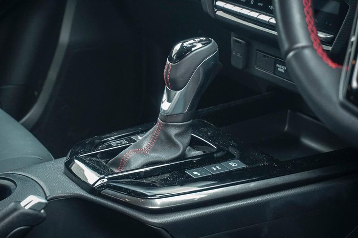 2025 Isuzu D-MAX X-TERRAIN