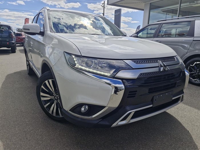 2019 Mitsubishi Outlander LS
