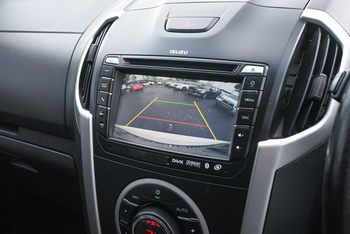 2015 Isuzu MU-X LS-T