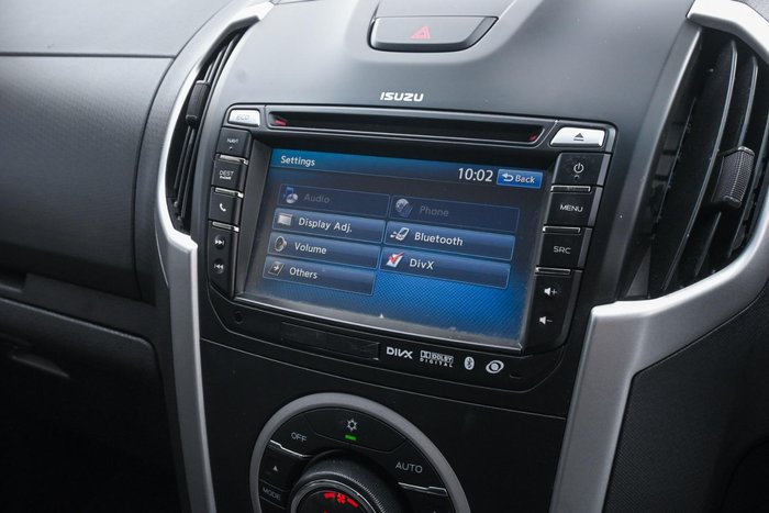 2015 Isuzu MU-X LS-T