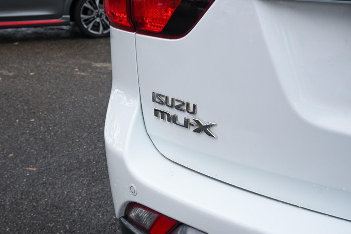 2015 Isuzu MU-X LS-T