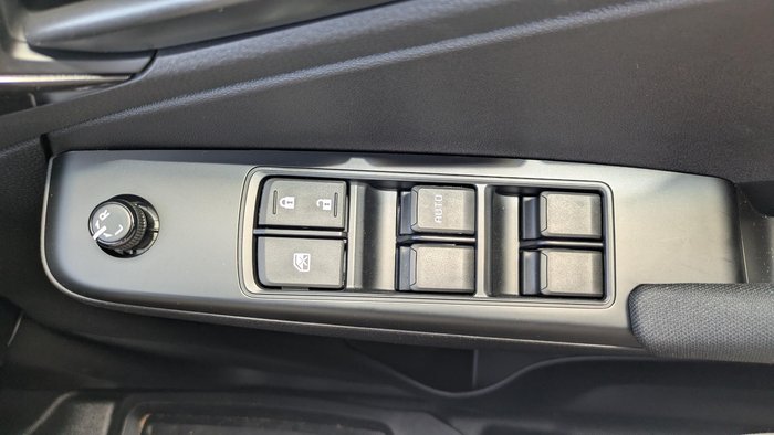 2025 Isuzu D-MAX X-RIDER