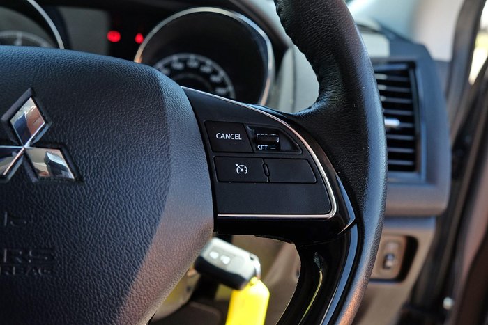 2022 Mitsubishi ASX ES