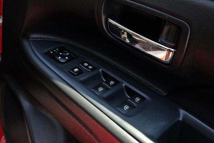 2021 Mitsubishi Outlander ES