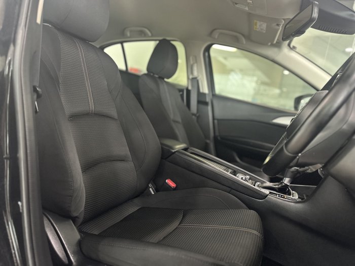 2018 Mazda 3 Maxx Sport