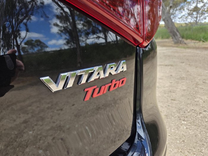 2023 Suzuki Vitara Turbo