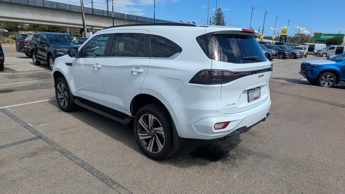 2025 Isuzu MU-X LS-T