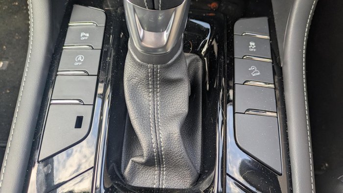 2025 Isuzu MU-X LS-T