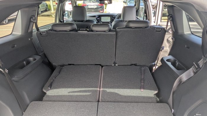 2025 Isuzu MU-X LS-T