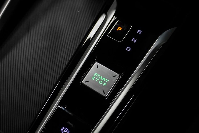 2025 MG ZS Essence Turbo