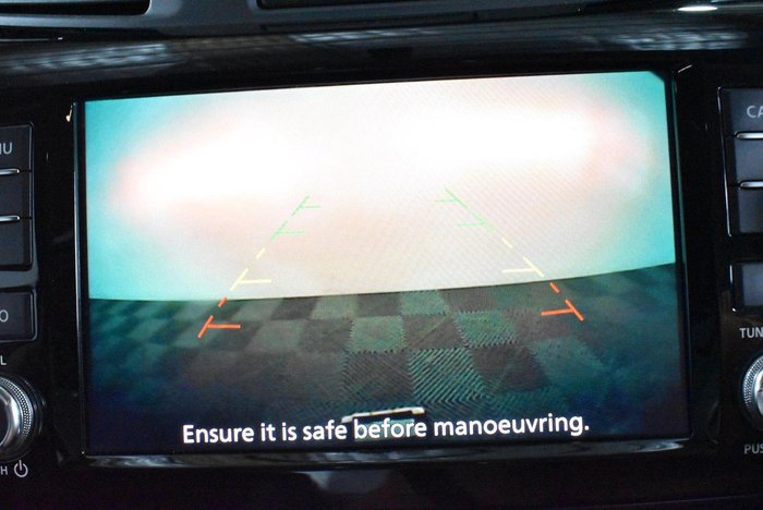 2021 Nissan Navara SL