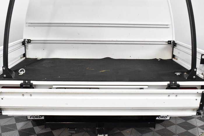 2021 Nissan Navara SL