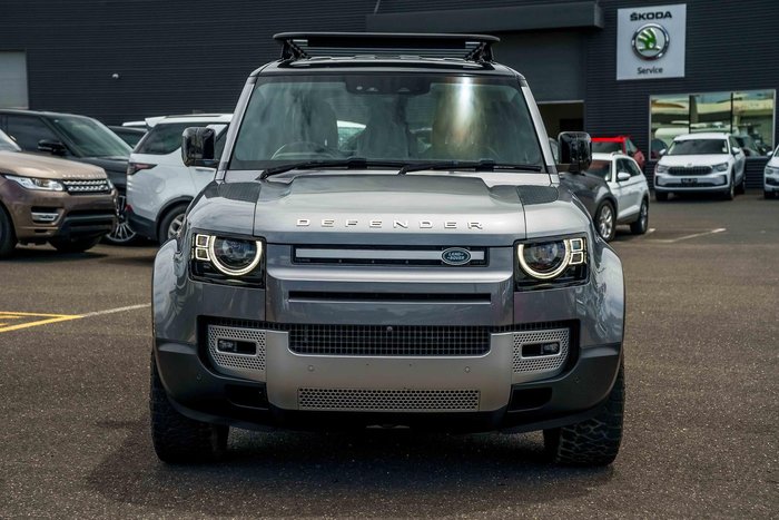 2021 Land Rover Defender 110 D300 SE