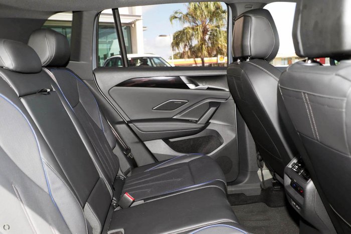 2025 Volkswagen Tiguan 195TSI R-Line