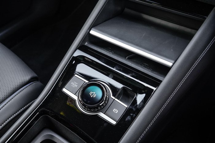 2025 Volkswagen Tiguan 195TSI R-Line