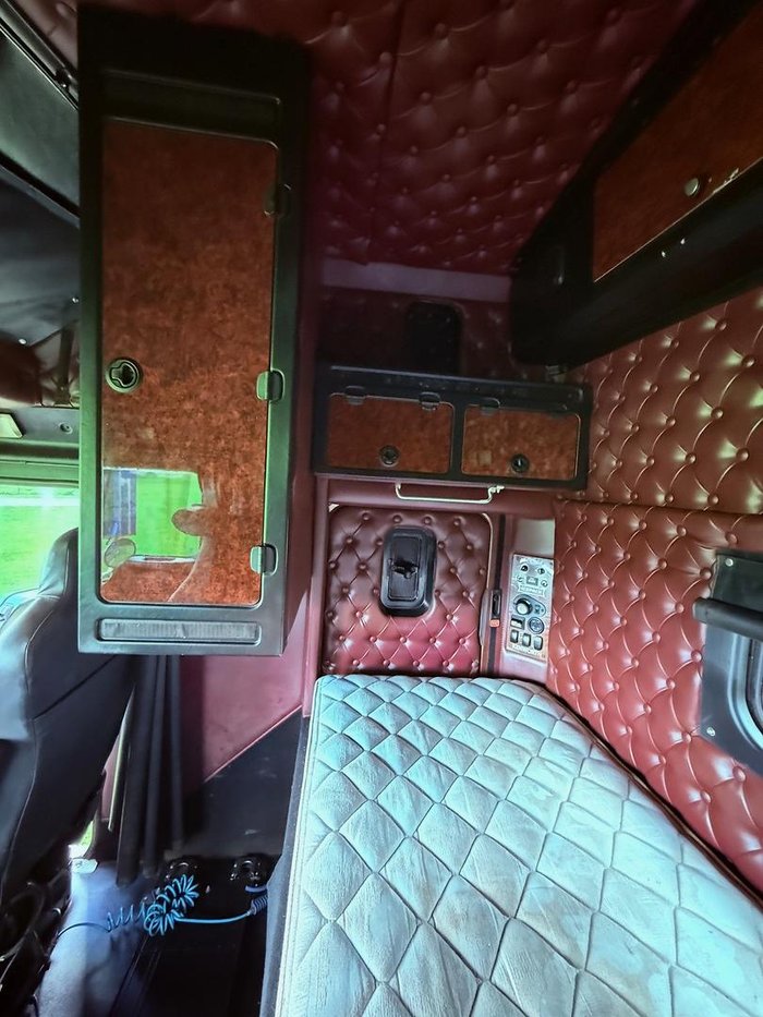 2019 Kenworth K200 Big Cab 165t GCM - RECENT NEW ENGINE