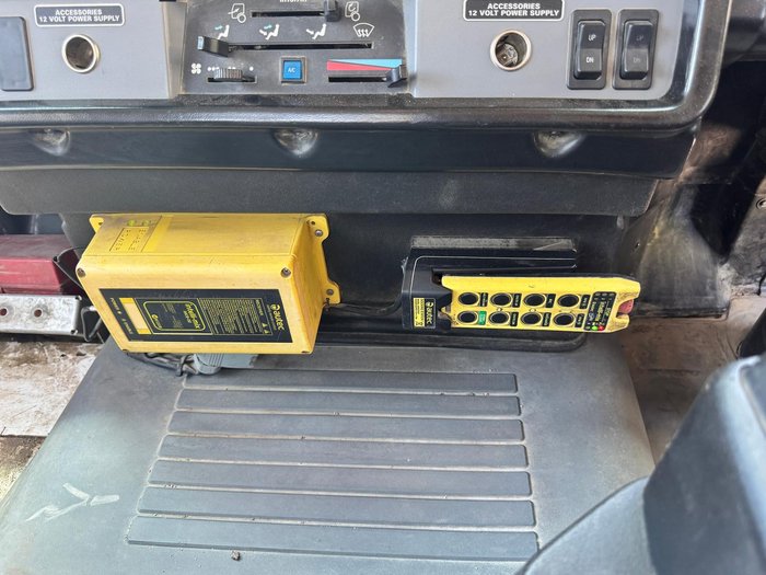 2014 Iveco Acco 2350G 320