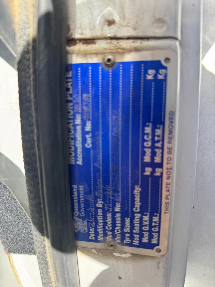 2014 Iveco Acco 2350G 320