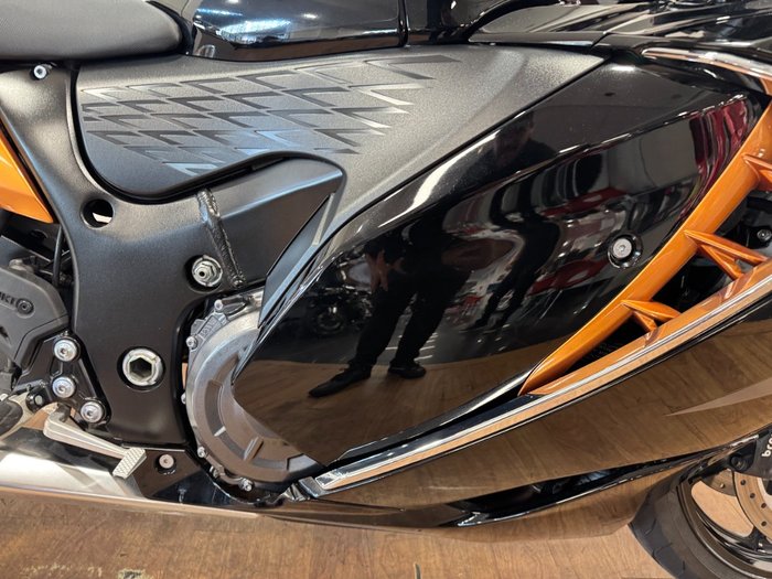 2021 Suzuki GSX1300RA (HAYABUSA) Black