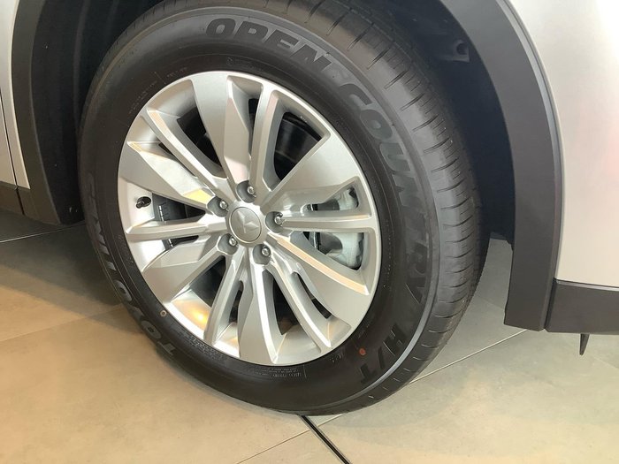 2025 Mitsubishi Outlander ES