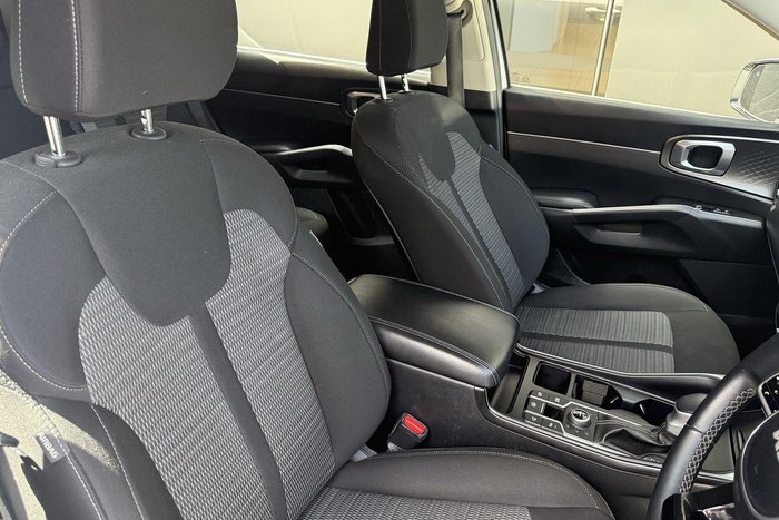 2022 Kia Sorento Sport