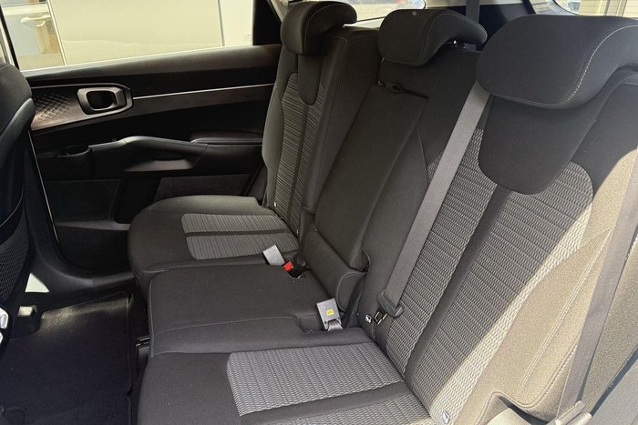 2022 Kia Sorento Sport