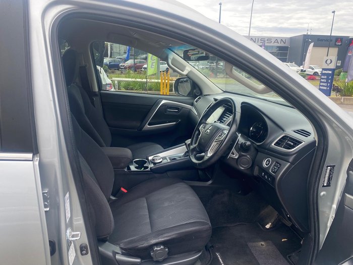 2020 Mitsubishi Pajero Sport GLX