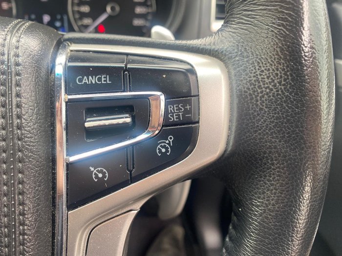 2020 Mitsubishi Pajero Sport GLX