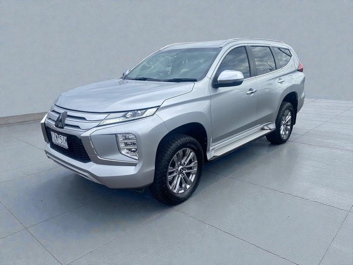 2020 Mitsubishi Pajero Sport GLX