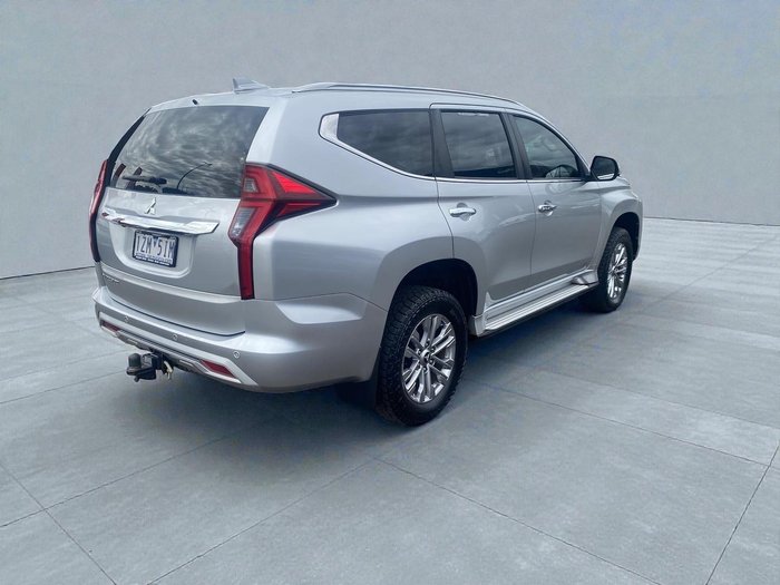 2020 Mitsubishi Pajero Sport GLX