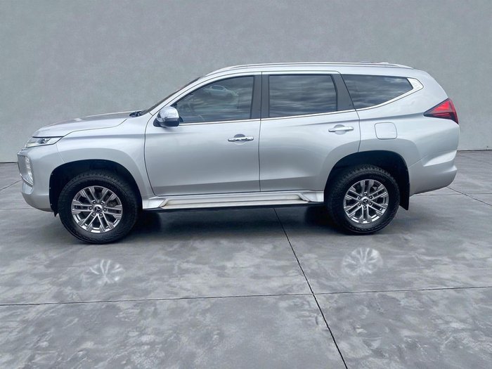 2020 Mitsubishi Pajero Sport GLX