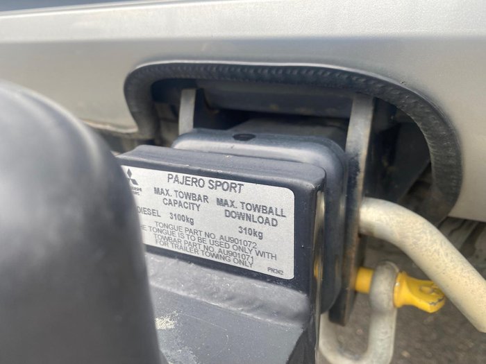 2020 Mitsubishi Pajero Sport GLX